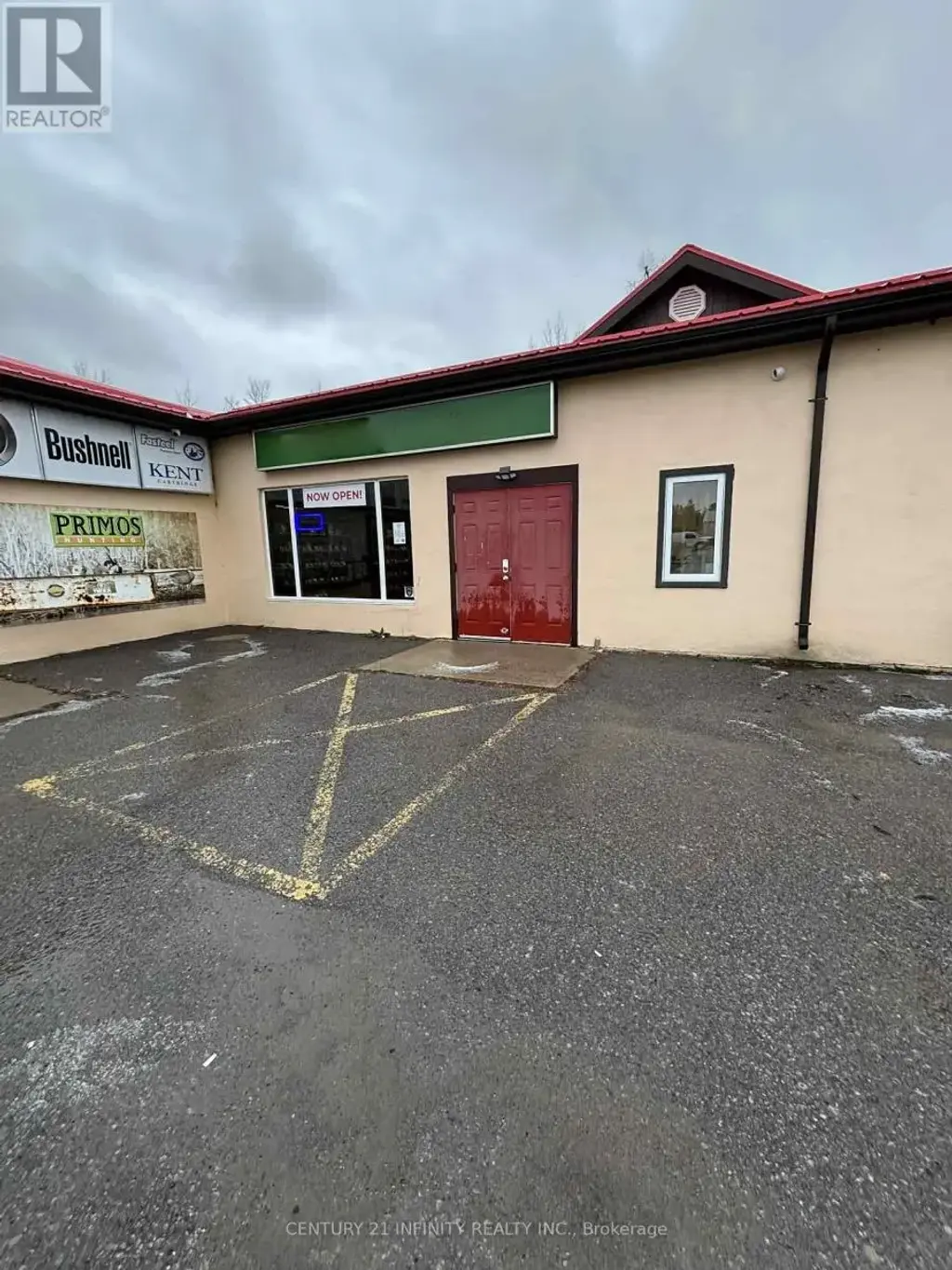 982 Trans- Canada Hwy E, Otonabee-South Monaghan